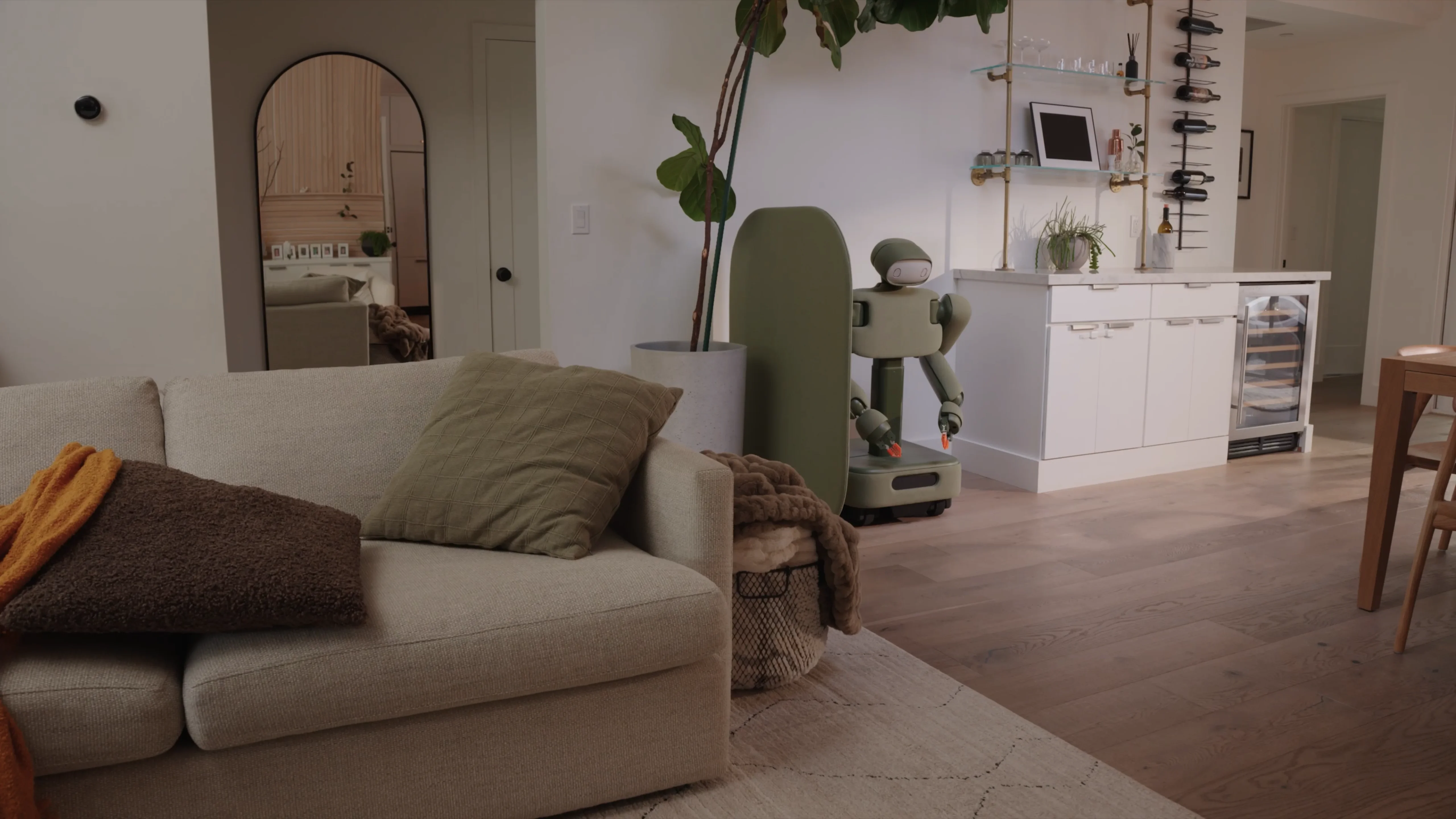 Isaac 1 by Weave Robotics